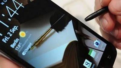 Cep telefonlarındaki bilgiler kopyalanıyor