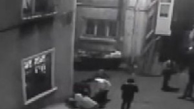 Beyoğlu'nda kanlı çatışma !
