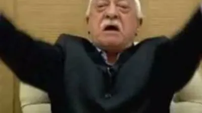 Bütün FETÖ okullarını devrettiler