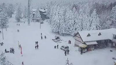 Uludağ'da kar kalınlığı 1 metreyi aştı