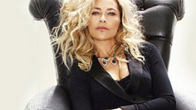 Hülya Avşar'dan şaşırtan karar