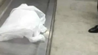 Çöpten kolları kesik bebek cesedi çıktı