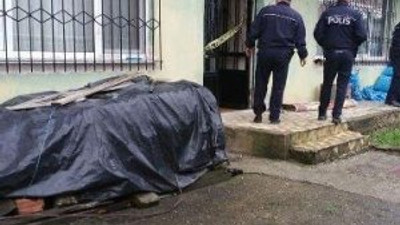 Kamyon şoförü intihara kalkıştı