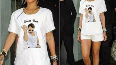 Rihanna "Nusret" tişörtü giydi