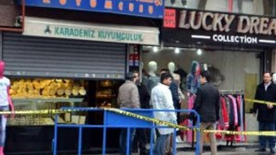 Zeytinburnu'nda kar maskeli soygun