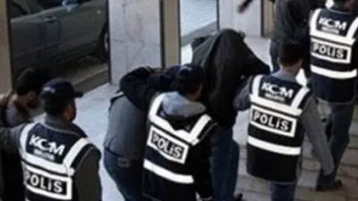 Sağlıkçılara FETÖ operasyonu: 28 kişi gözaltında