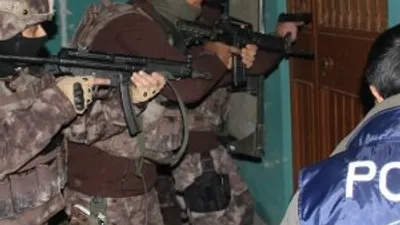 Sahte polis, savcı ve jandarmalara dev operasyon