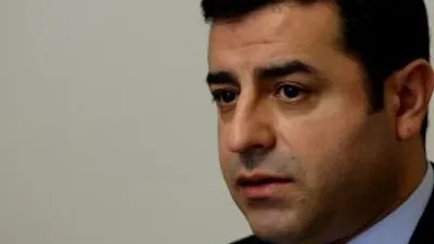 HDP EŞ GENEL BAŞKANI DEMİRTAŞ'A 5 AY HAPİS CEZASI