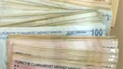 Süpermarkette 13 bin TL kaybeden müşteri aranıyor