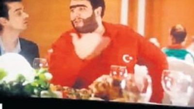 Şahan Gökbakar’a Periscope şoku!
