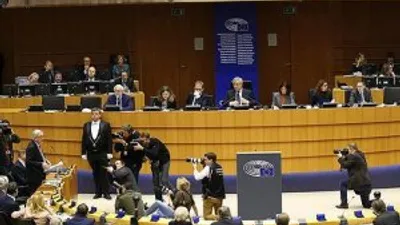 AP'den ABD vatandaşlarından vize istenmesi talebi