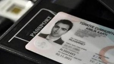 Yeni kimliklerde sesli uyarı dönemi