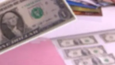 İmha edilen üniformadan 1 dolar çıktı