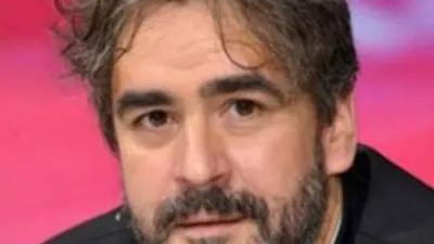 Deniz Yücel'in tutukluluğuna itiraz reddedildi