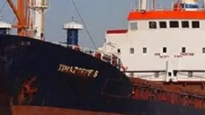 Libya'da Türk gemisi battı