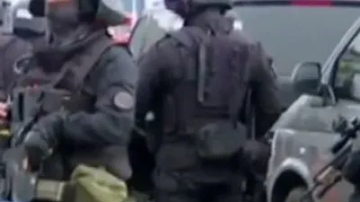 Paris'ta peş peşe çatışmalar: 1 ölü, 1 yaralı