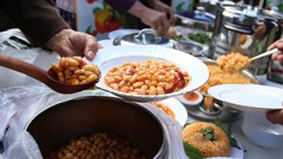 En lezzetli kuru fasulye yarışması yapıldı