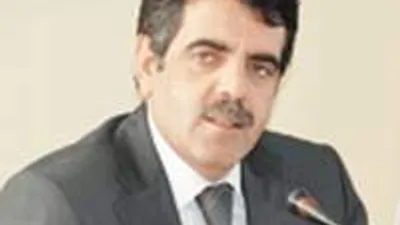 AKP'li başkan bu heykeli kaldırttı !