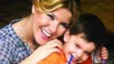 Gülben Ergen'in ikizleri oldu