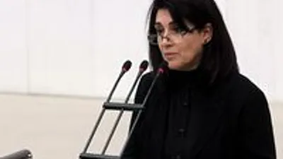 Leyla Zana ''Türk milleti'' demedi !