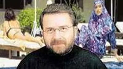 ''Türbanlı kızlar, sesinizi yükseltin!..''
