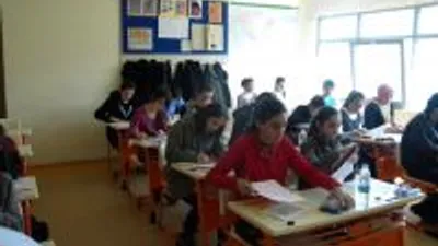 Rize’de Fen-Matya sınavları yapıldı