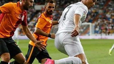 Galatasaray'da flaş karar ! Sabri, Emre Çolak...