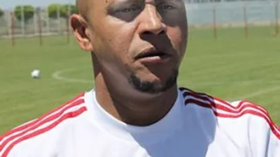 Roberto Carlos program değiştirdi