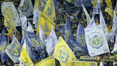 40 günde 100 bin Fenerbahçe forması satıldı !