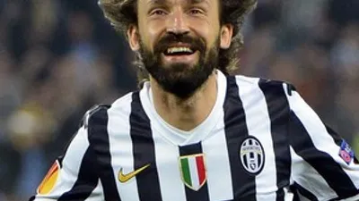 Pirlo Milan'ı pişman etti