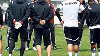 ''Gelecek sezon şampiyonsunuz''