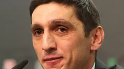 Tayfun Korkut sürprizi !