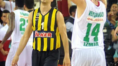 Fenerbahçe'ye büyük şok !