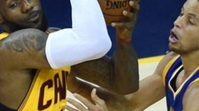 Curry, LeBron'a 'dur' dedi !