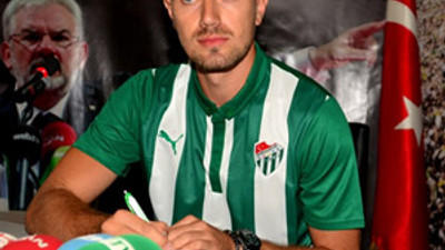 Mert imzayı attı !