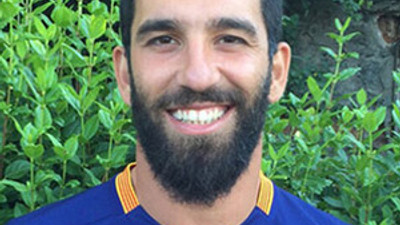 Arda Turan UEFA'nın manşetinde