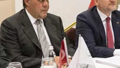 Demirören'den kulüplere müjde