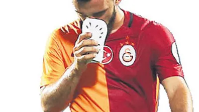 O hareketi için özür diledi