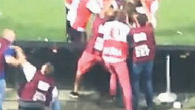 Kuyt kavgası