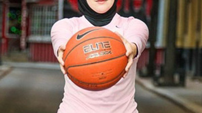 FIBA'ya başörtüsünü kabul ettirdi