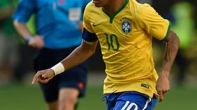 Leonardo: Neymar olgun değil