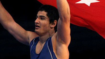 Taha Akgül Dünya Şampiyonu oldu