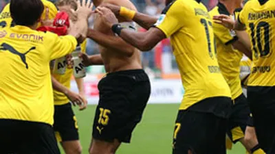 Dortmund kayıpsız liderliğini sürdürdü