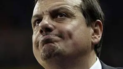 Ergin Ataman'dan 2 kadro dışı