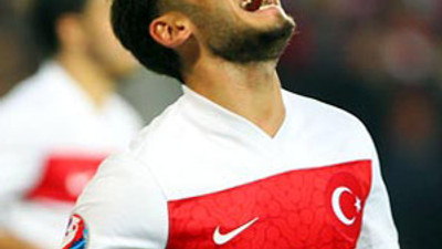Barcelona'dan Hakan Çalhanoğlu sürprizi !