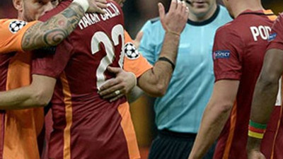 ''Maçlara etek giyip çıksın''