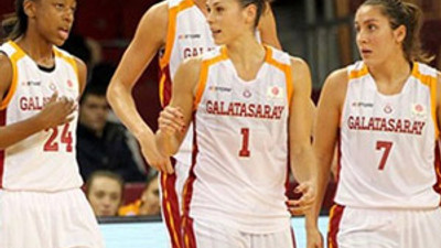 Galatasaray'dan 11 sayı fark