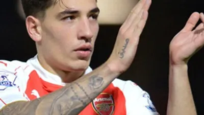 Bellerin, Bolt’u geçti