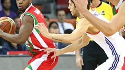 Anadolu Efes, Pınar Karşıyaka’yı devirdi