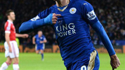 Jamie Vardy tarihe geçti !